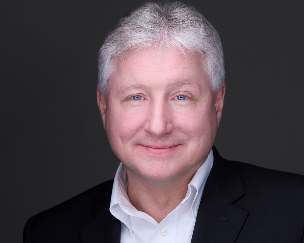 Professional headshot near me Washington DC - Executive portrait photographer