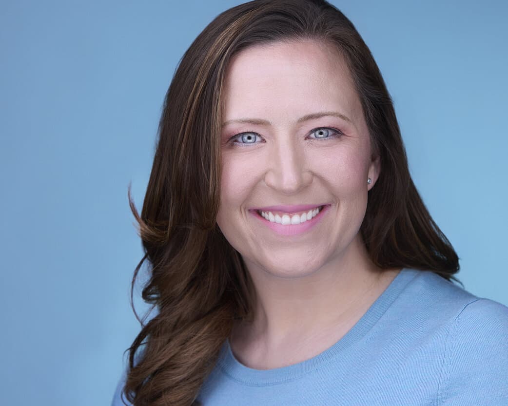 Elizabeth - Professional Hair and Makeup Styling